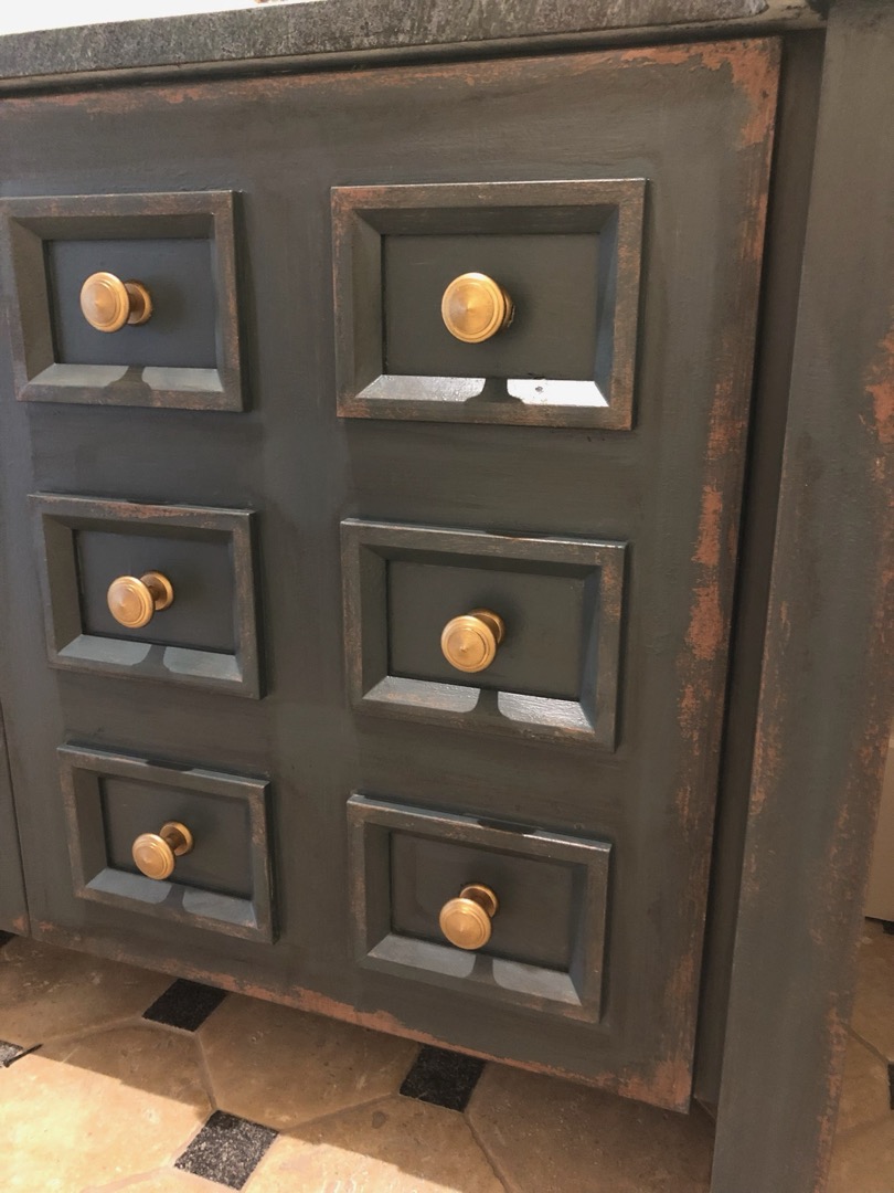 Cabinet Finishes — Slide 02